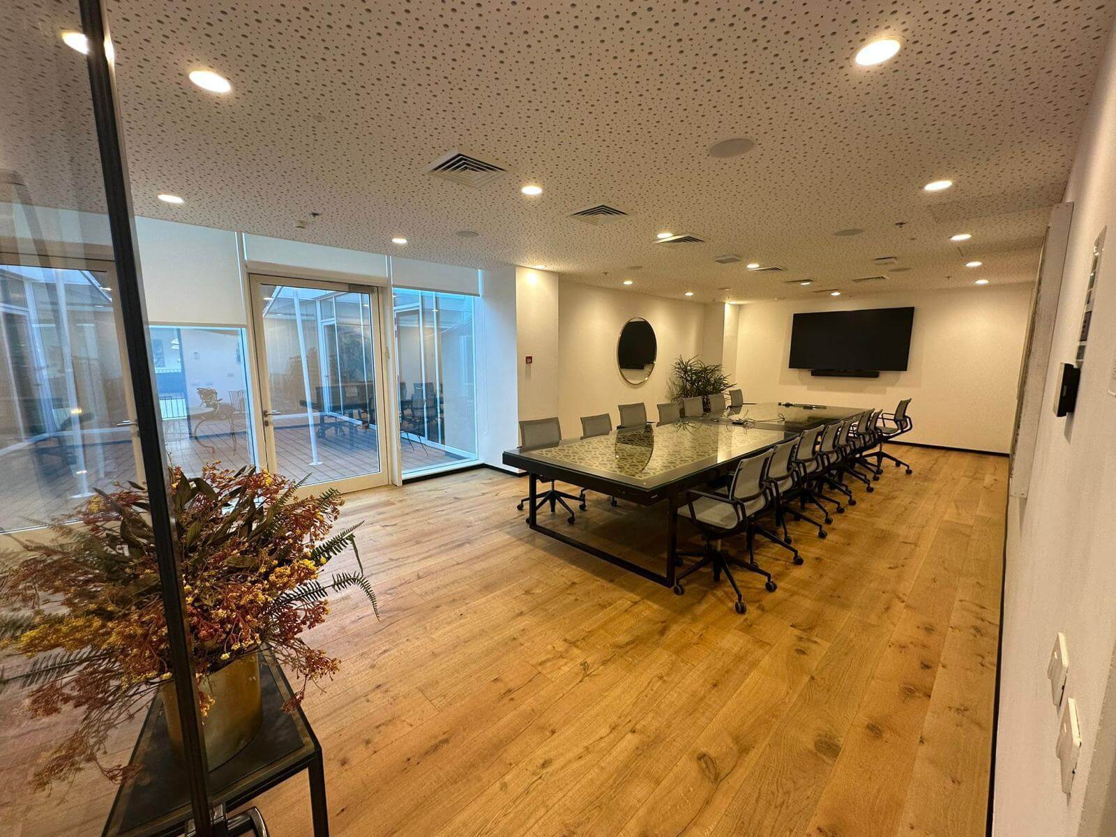  חדרי ישיבות