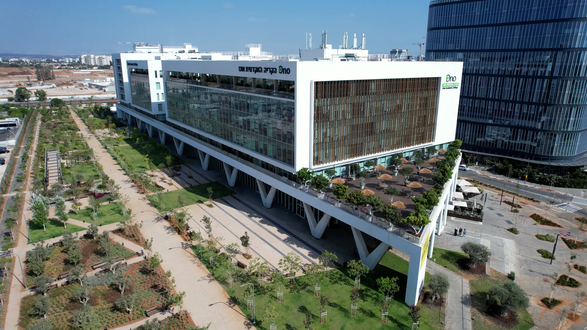 מרפסת פנורמית